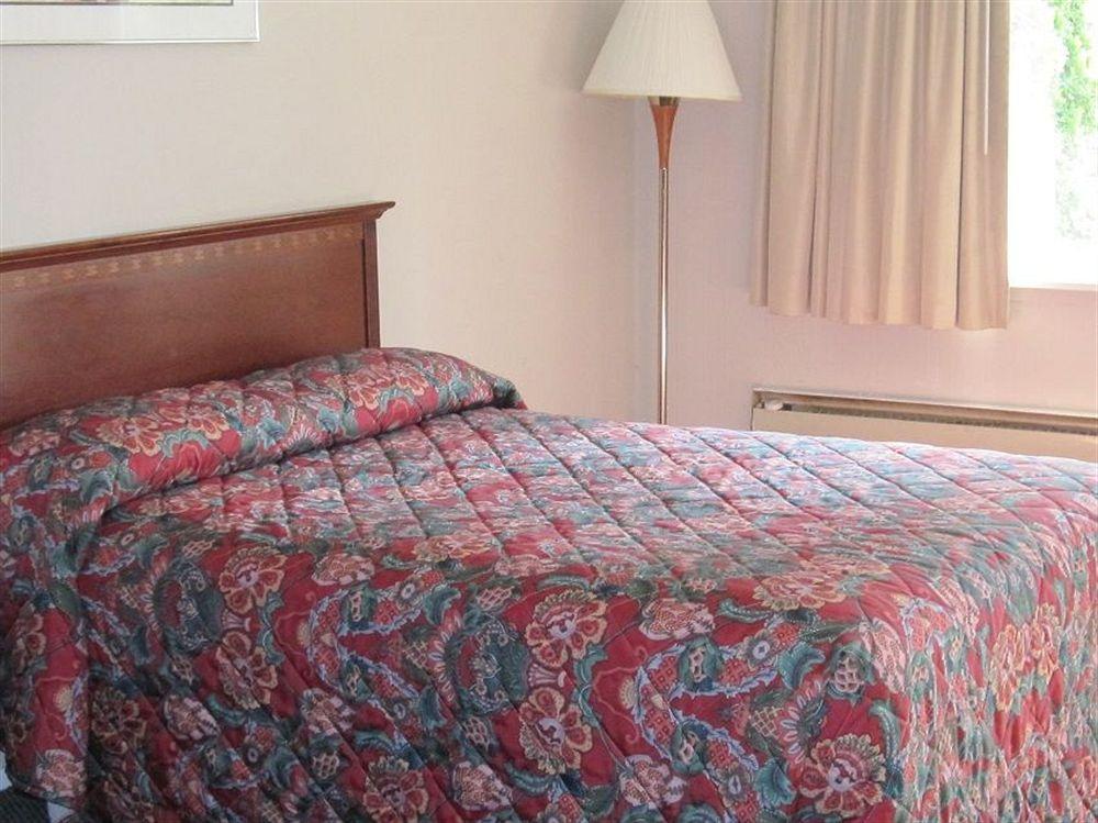 Budget Motor Inn- Mahopac المظهر الخارجي الصورة